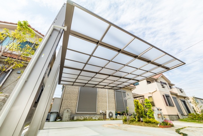 カースペースからベランダまで 雨に濡れないお庭にリガーデン