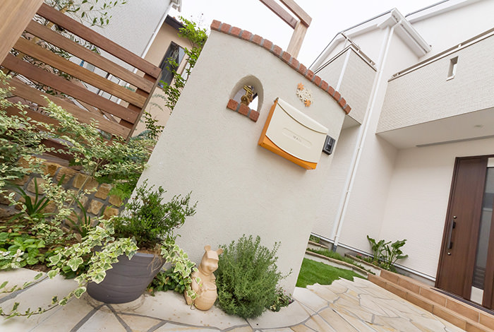 ガーデニングスペースを有効活用されているお庭の施工例5選