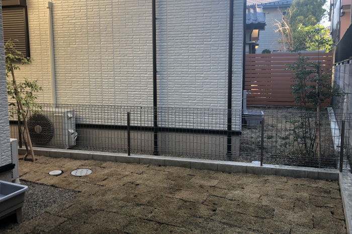 庭との高低差や周囲の視線を解消し 出たくなる庭 へ